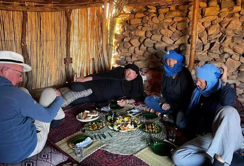 Aamiaismajoitus (B&B) Dar Nomads