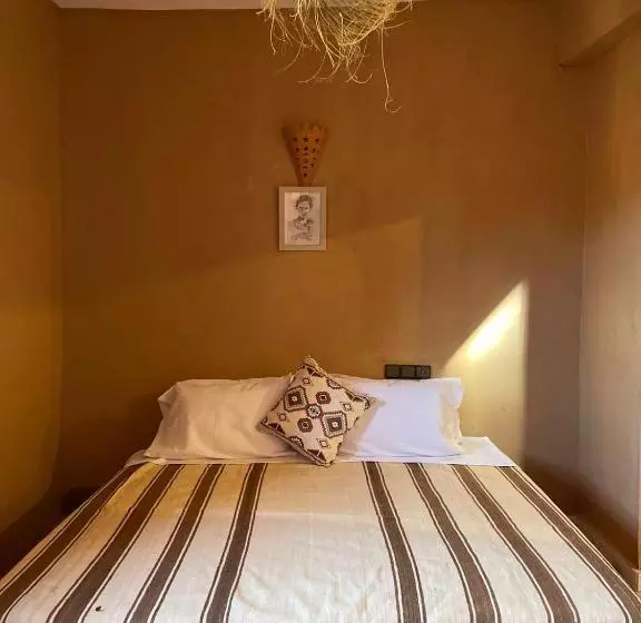 Aamiaismajoitus (B&B) Dar Nomads