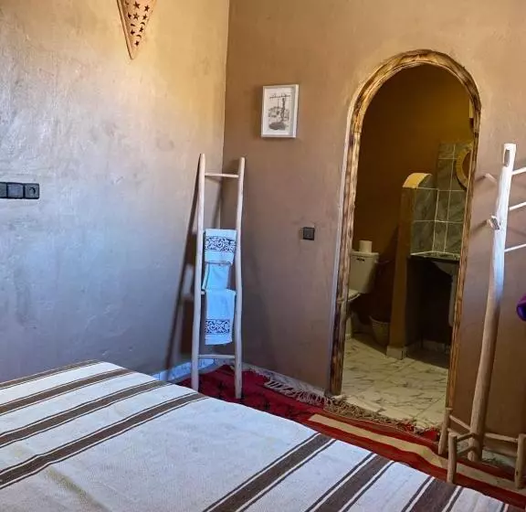 Aamiaismajoitus (B&B) Dar Nomads