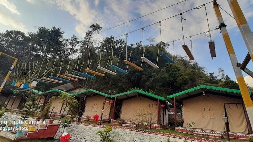 تختخواب و صبحانه Jugnoo Camps By Uk07hotels