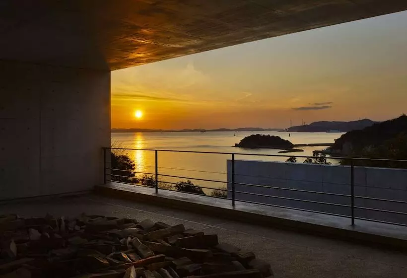 ホテル Benesse House