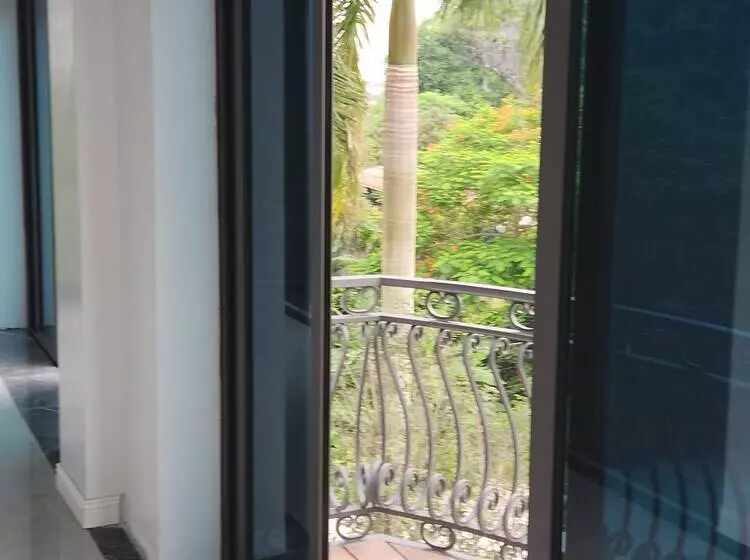 هتل Châu Sơn Garden Resort