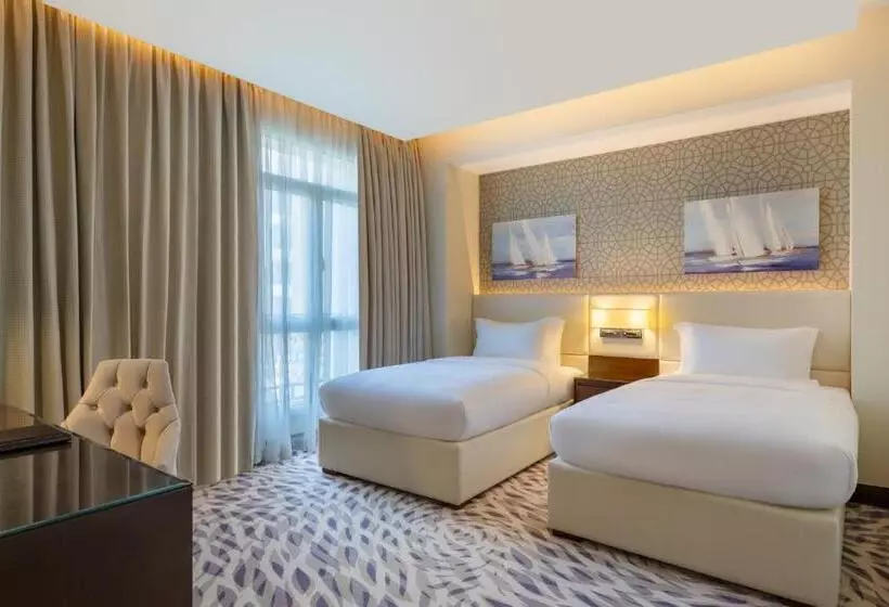 هتل Riviera Rayhaan By Rotana Doha