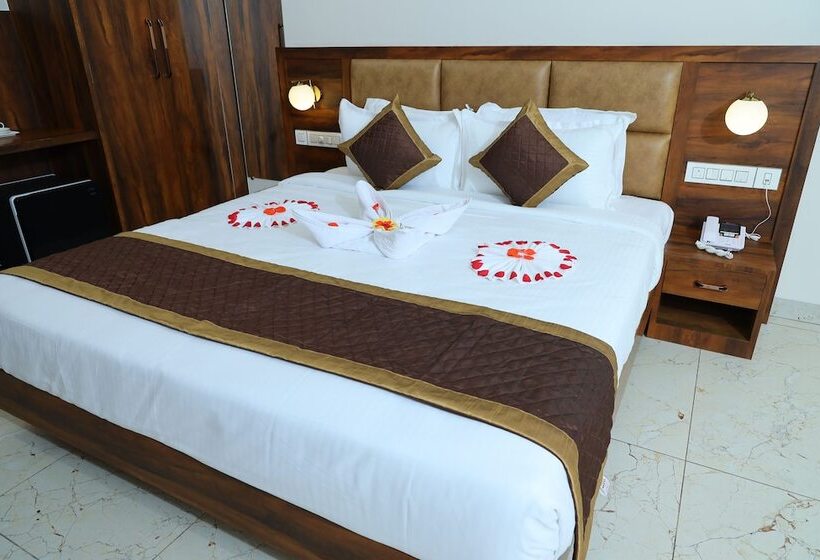 Отель The Godavari Gokarna