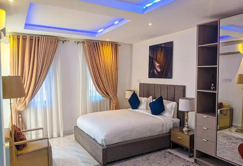 هتل The Muse Residences