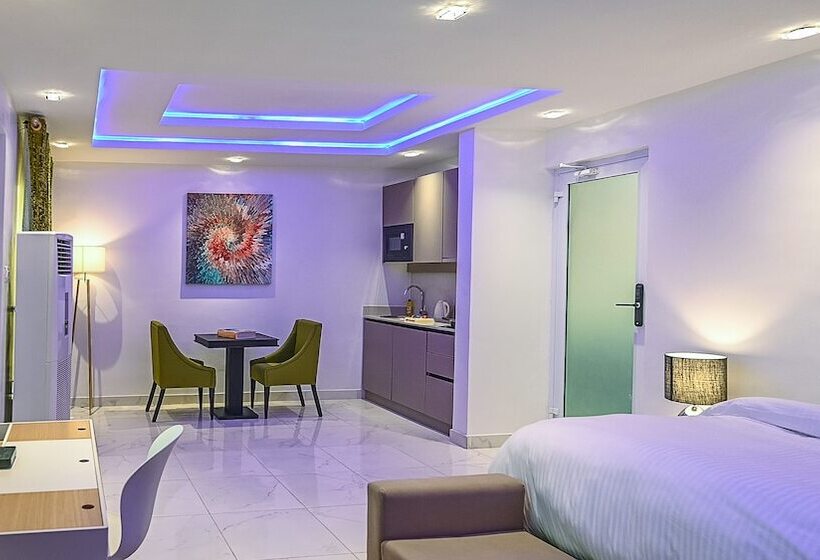 هتل The Muse Residences