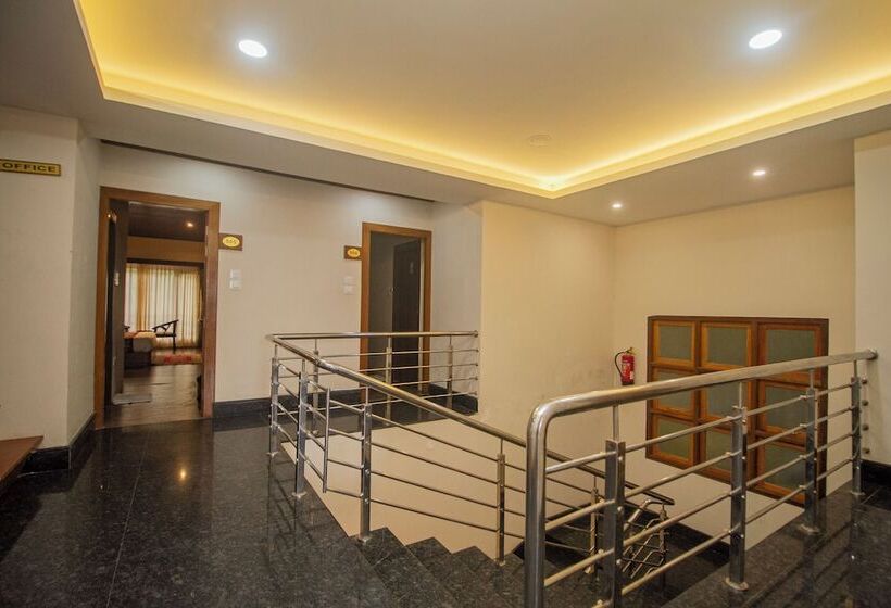 בית מלון כפרי The Royal Gangtok By Apsara Group