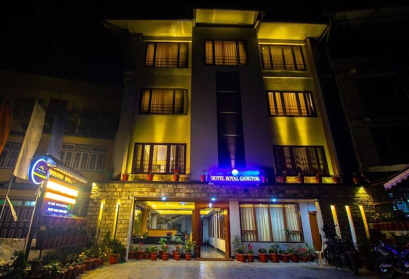 בית מלון כפרי The Royal Gangtok By Apsara Group