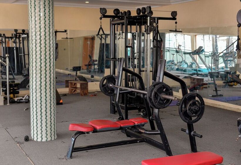 هتل Ughelli Wetland