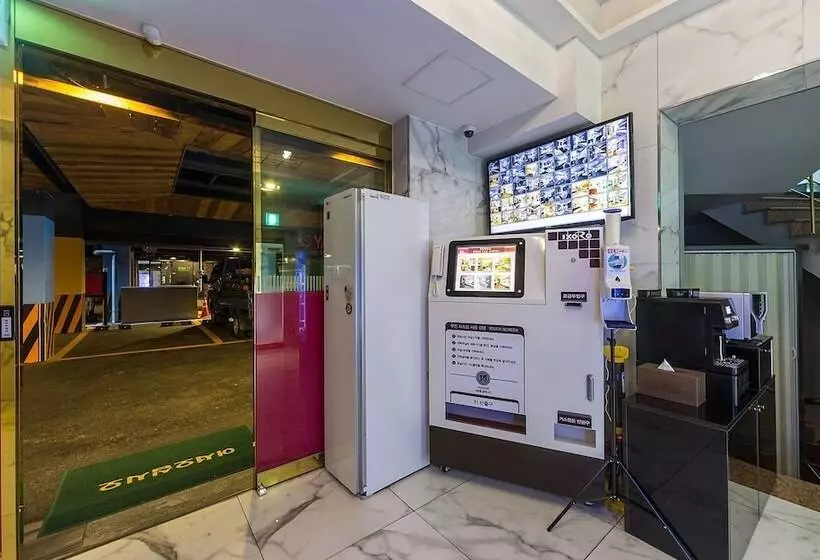 Motelli Daegu Sincheon Play & Stay