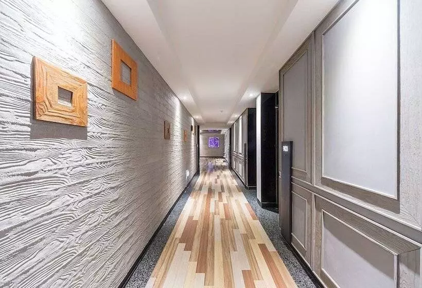 Motelli Daegu Sincheon Play & Stay