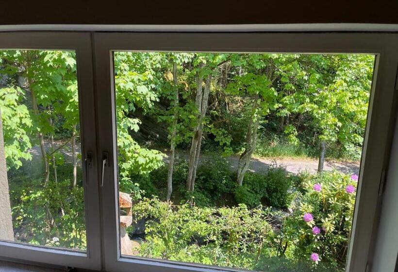 Пансион Rivendell I3