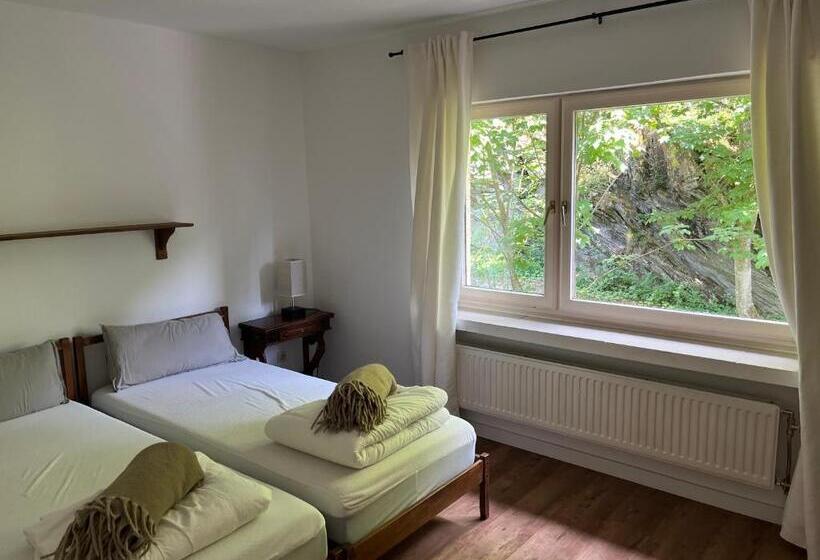 Пансион Rivendell I3