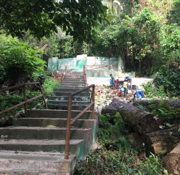 پانسیون Room In Lodge   Ikogosi Warm Springs Resort Limited