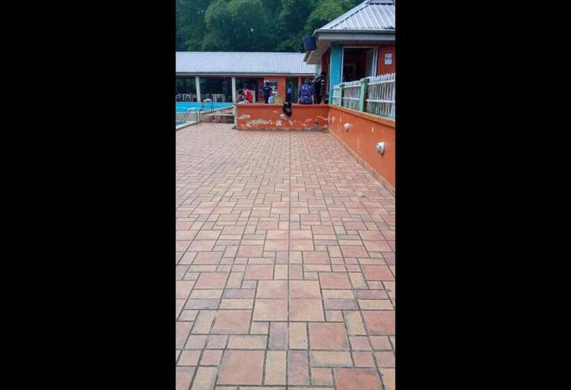 پانسیون Room In Lodge   Ikogosi Warm Springs Resort Limited