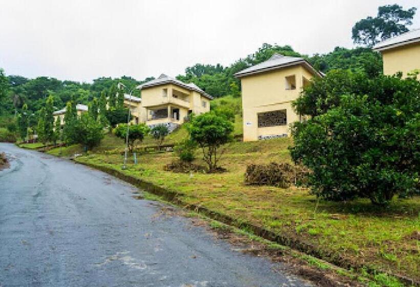 پانسیون Room In Lodge   Ikogosi Warm Springs Resort Limited