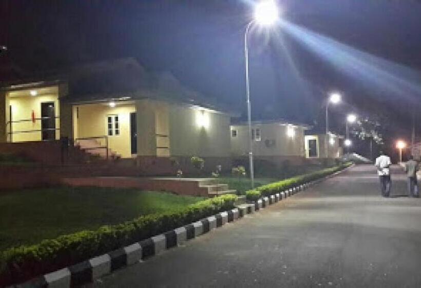 پانسیون Room In Lodge   Ikogosi Warm Springs Resort Limited