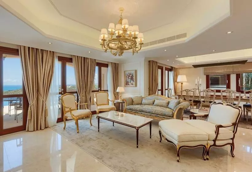 Lomakeskus Aphrodite Hills Rentals   Mythos Collection Villas