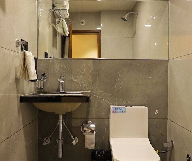 The Sky Imperial Hotel Sugam