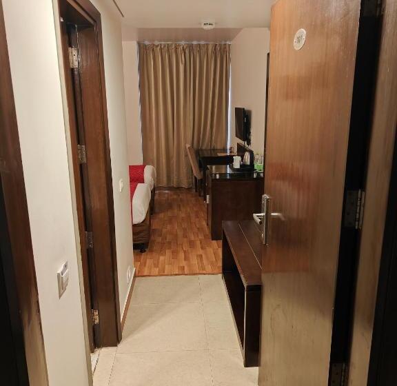 호스텔 Rosemallow Hotel New Delhi