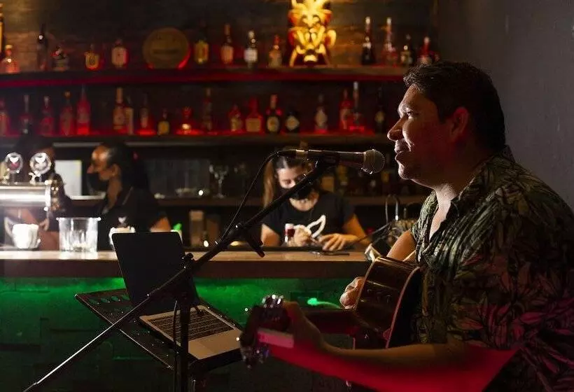 Retkeilymaja Whale Tail