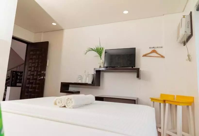 ホテル Dengi Inn El Nido