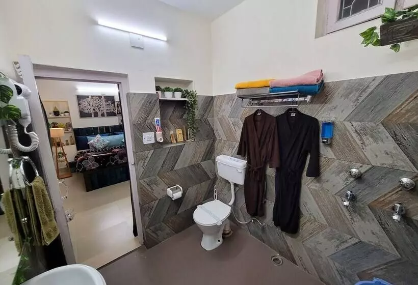 ホテル Dhairya Villa Home Away From Home