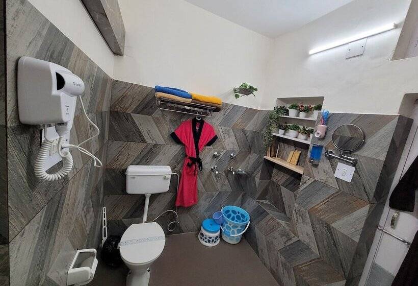 בית מלון כפרי Dhairya Villa Home Away From Home