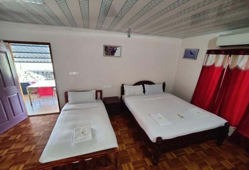 Hotel Mistywood Resort And Restaurant