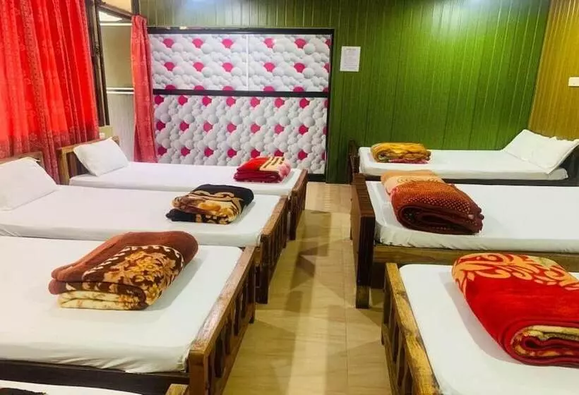 ホテル Mistywood Resort And Restaurant