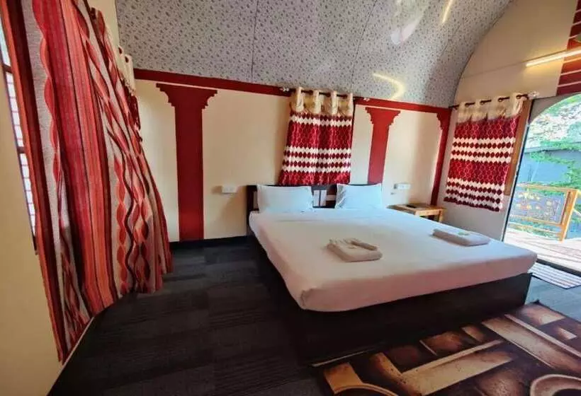 ホテル Mistywood Resort And Restaurant