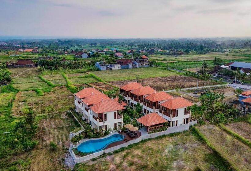 Hotel Odessa Village By Pramana Villas