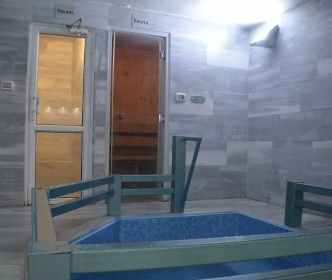 هتل Shepherd Plaza