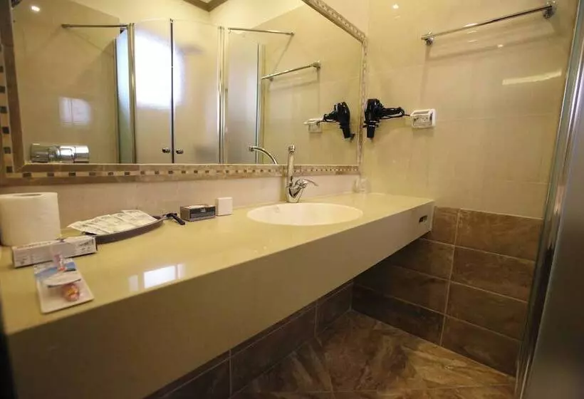 هتل Shepherd Plaza