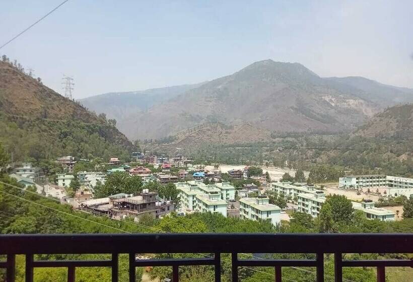 Hotel The Mahesh Regency