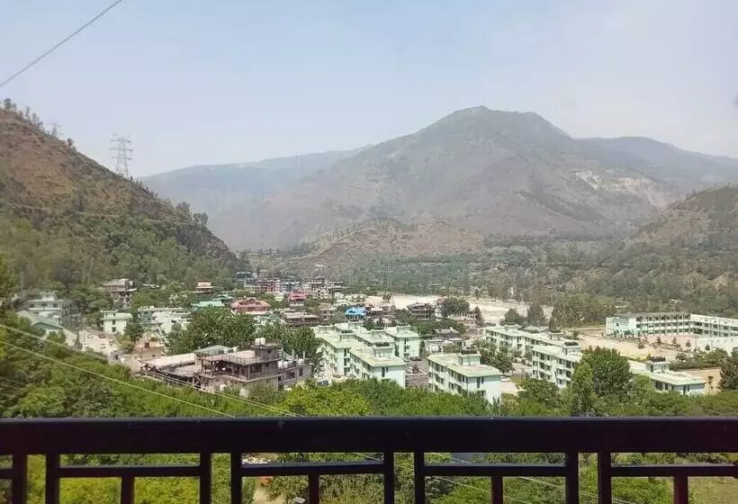 Hotelli The Mahesh Regency