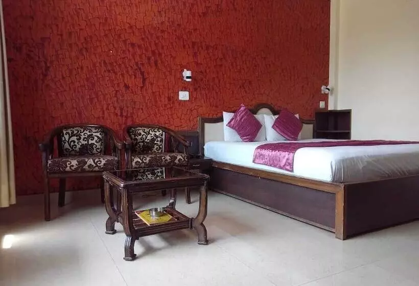 Hotelli The Mahesh Regency