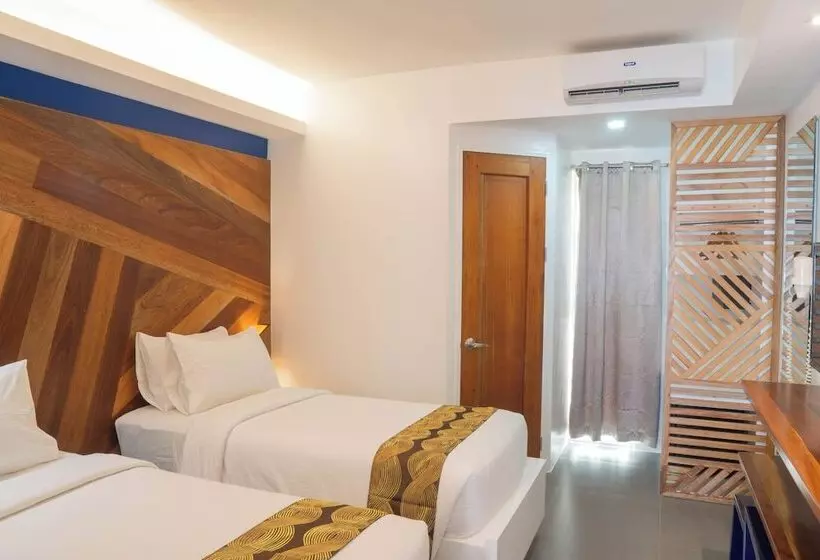 ホテル The Paragon Boracay Suites