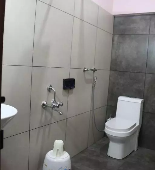 ホテル Wayanad Stay