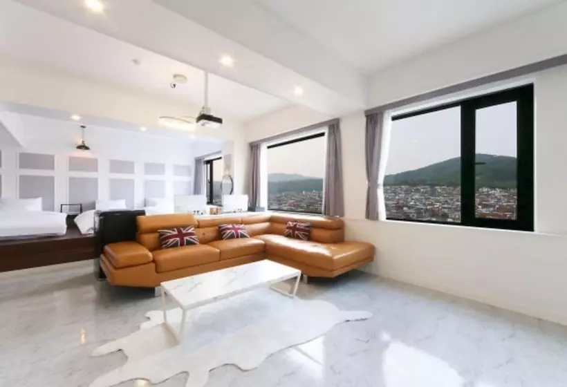 Motelli Changwon Bongokdong Fine Avenue