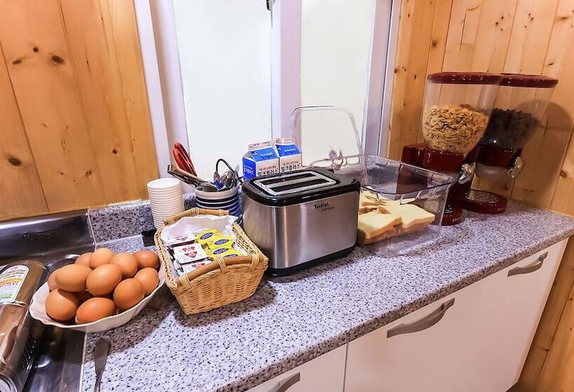 모텔 Changwon Boutique Hotel Gung