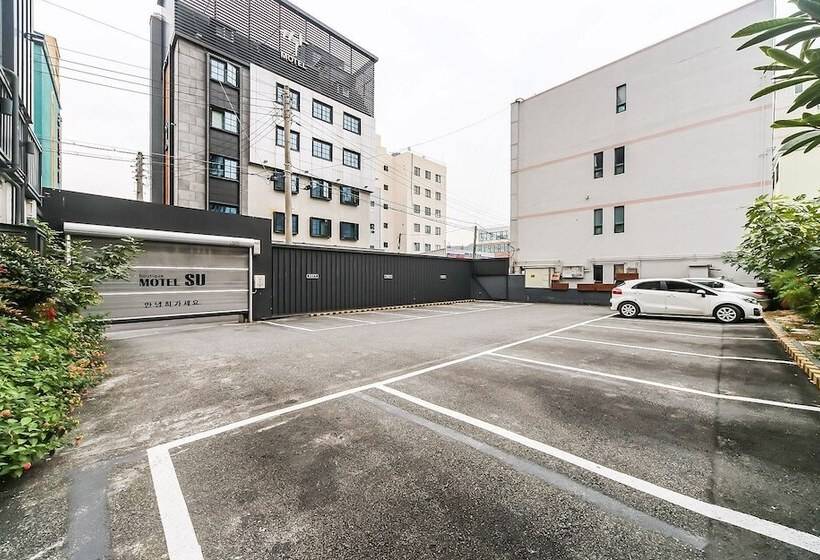 Motell Changwon Paryongdong Soo