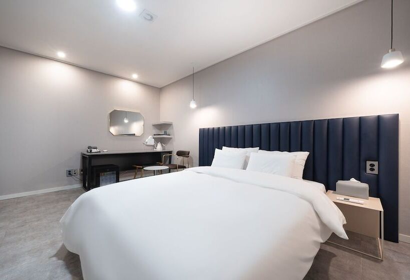 모텔 Chuncheon Stay Oz