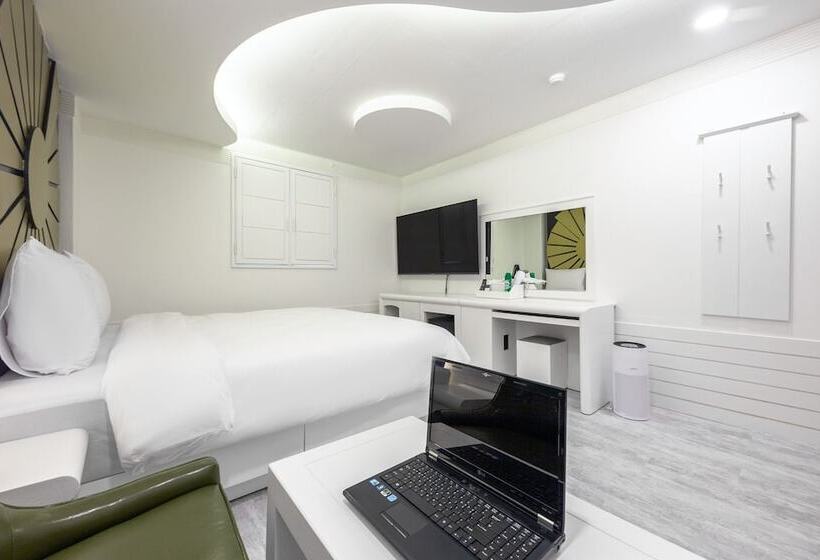 Motel Chungju Baraan