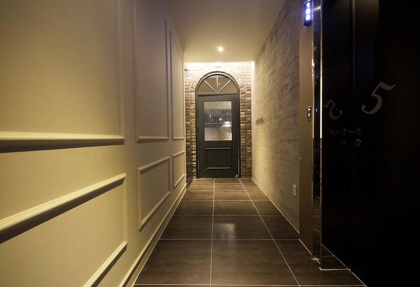 فندق على الطريق Daegu Dongseong Ro Cozaza