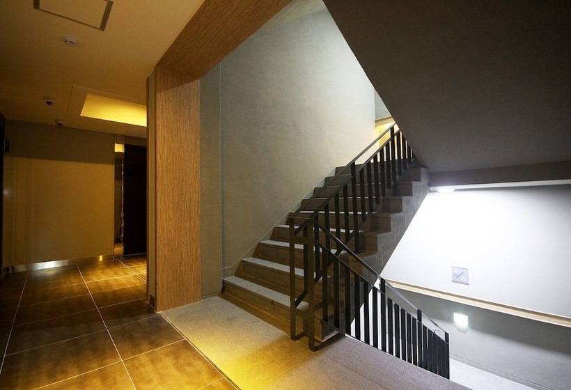 فندق على الطريق Daegu Dongseong Ro Cozaza