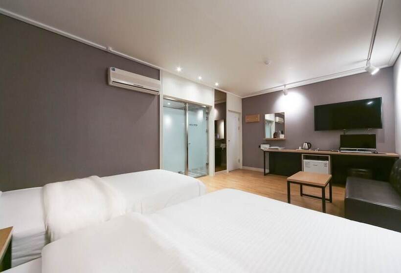 모텔 Daegu Gwaneumdong Hotel A One