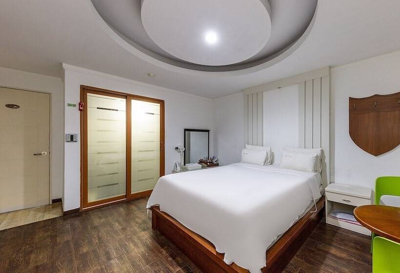 Мотель Daejeon Yongjeon Savoy