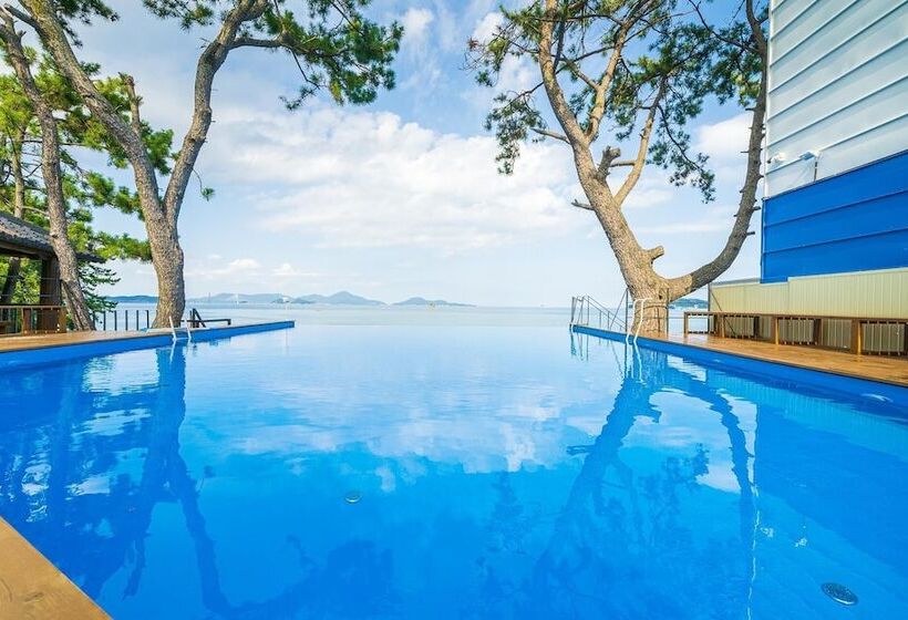 모텔 Geojedo Jangmok Y