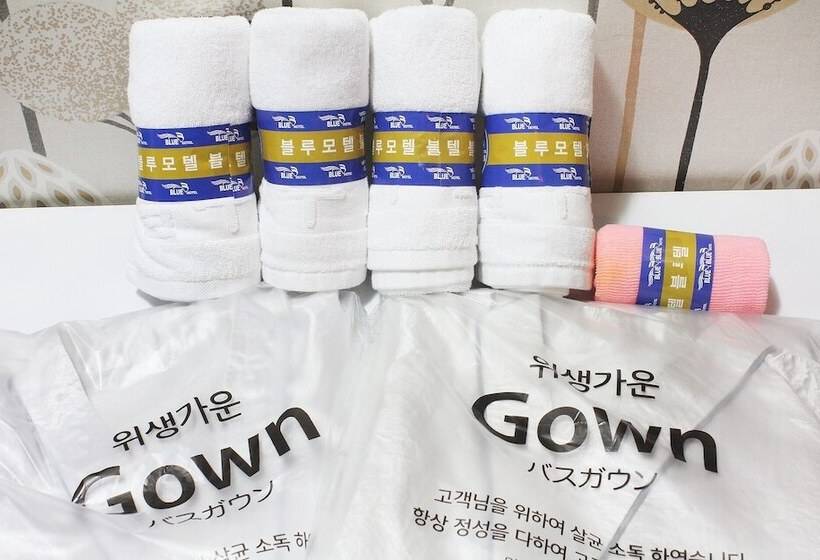 汽车旅馆 Gunsan Blue